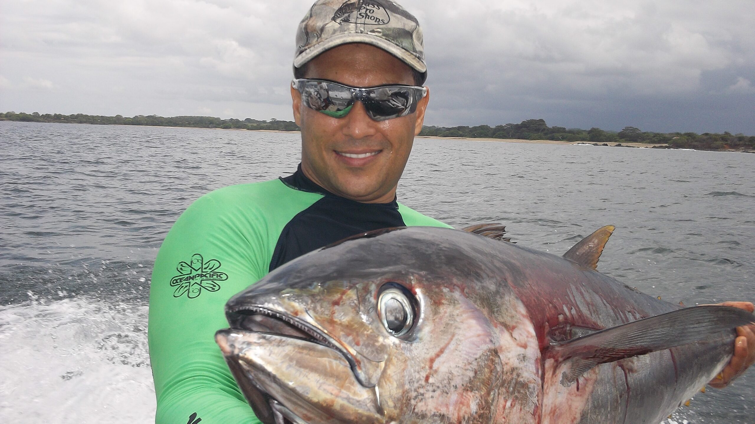 Yellow Fin Tuna Fishing in Panama